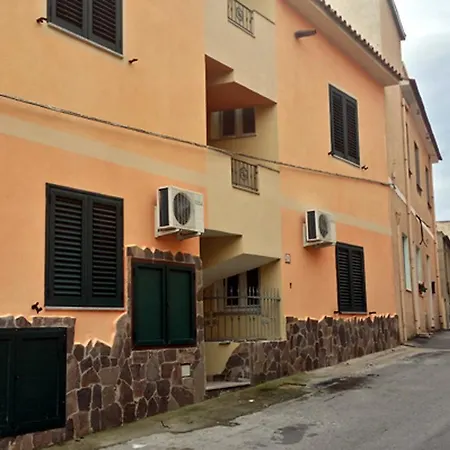 Casa A Due Passi Dalla Piazza Apartment *