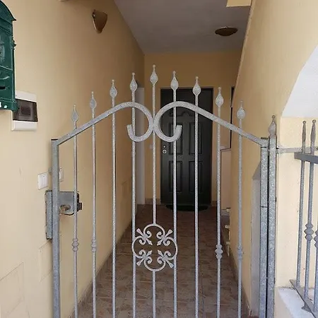 Casa A Due Passi Dalla Piazza Apartment Castelsardo